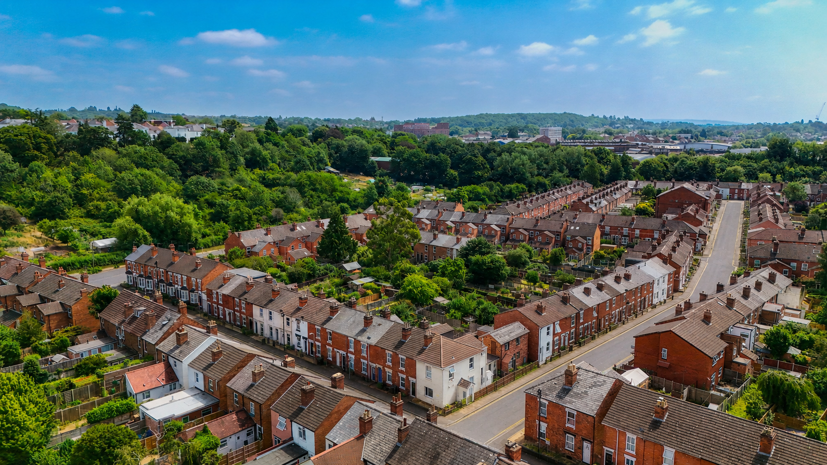 4 bed property in Lower Chestnut Street, Worcester
